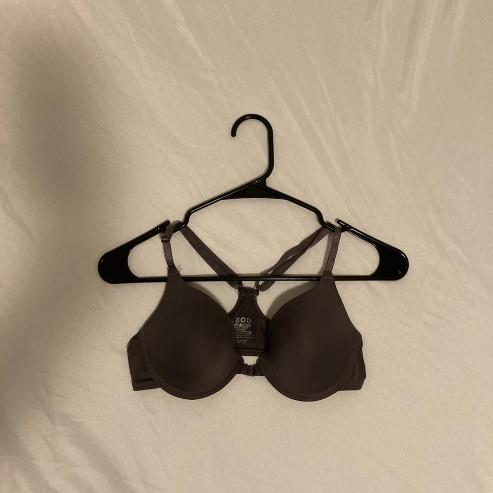 It is an Izod bra,size 34C in gray